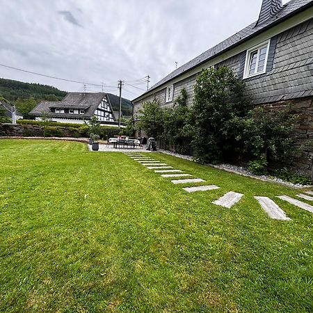 Ferienwohnung Waldblick Lennestadt Bagian luar foto